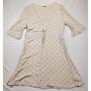 Free People All‎ Yours Poka Dot Cream Combo V-neck Size 12